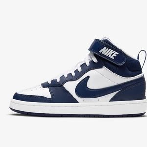 Nike Court Borough MID 2 sneakers